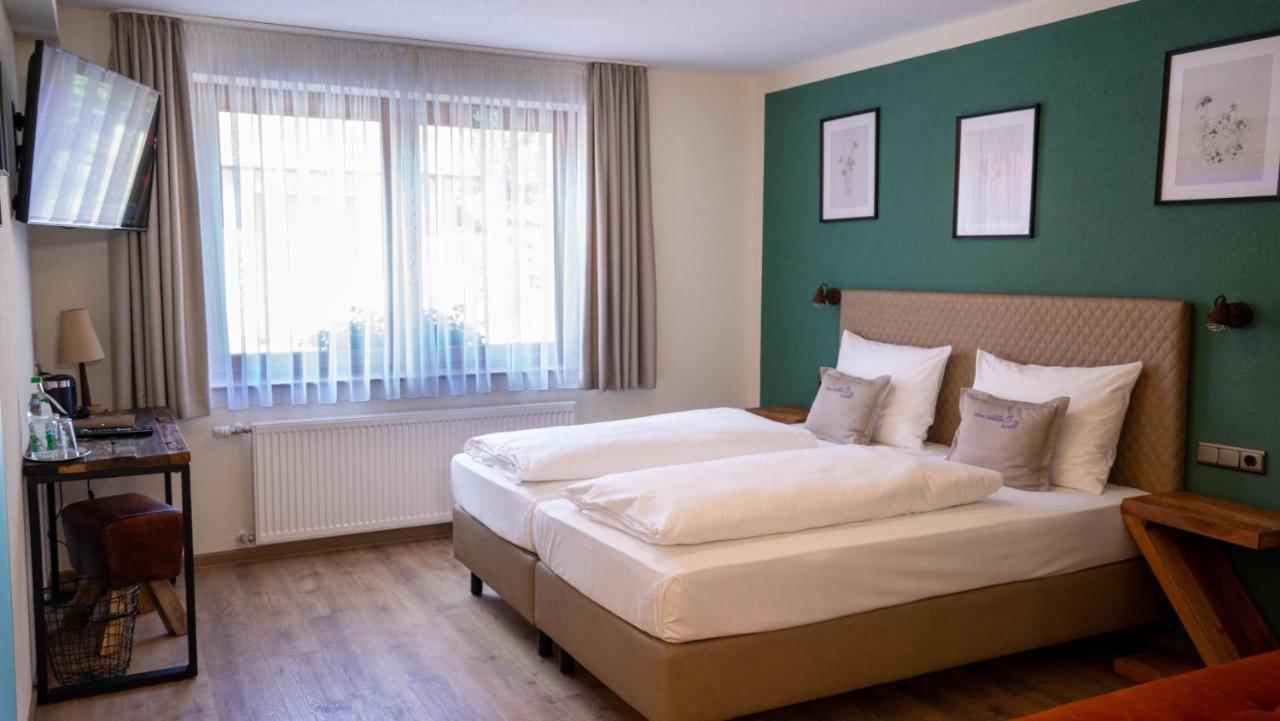 Hotel Gasthof Zum Schwan Steinsfeld Екстериор снимка