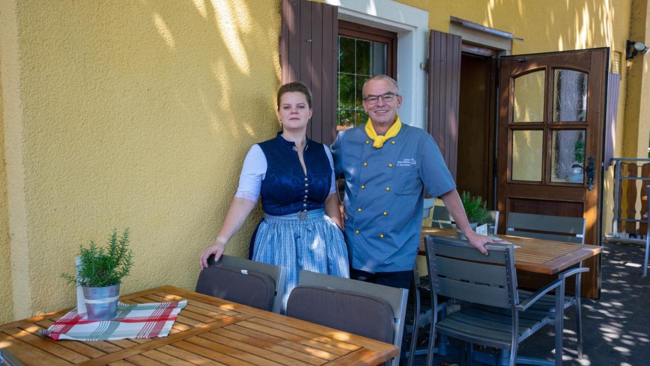 Hotel Gasthof Zum Schwan Steinsfeld Екстериор снимка