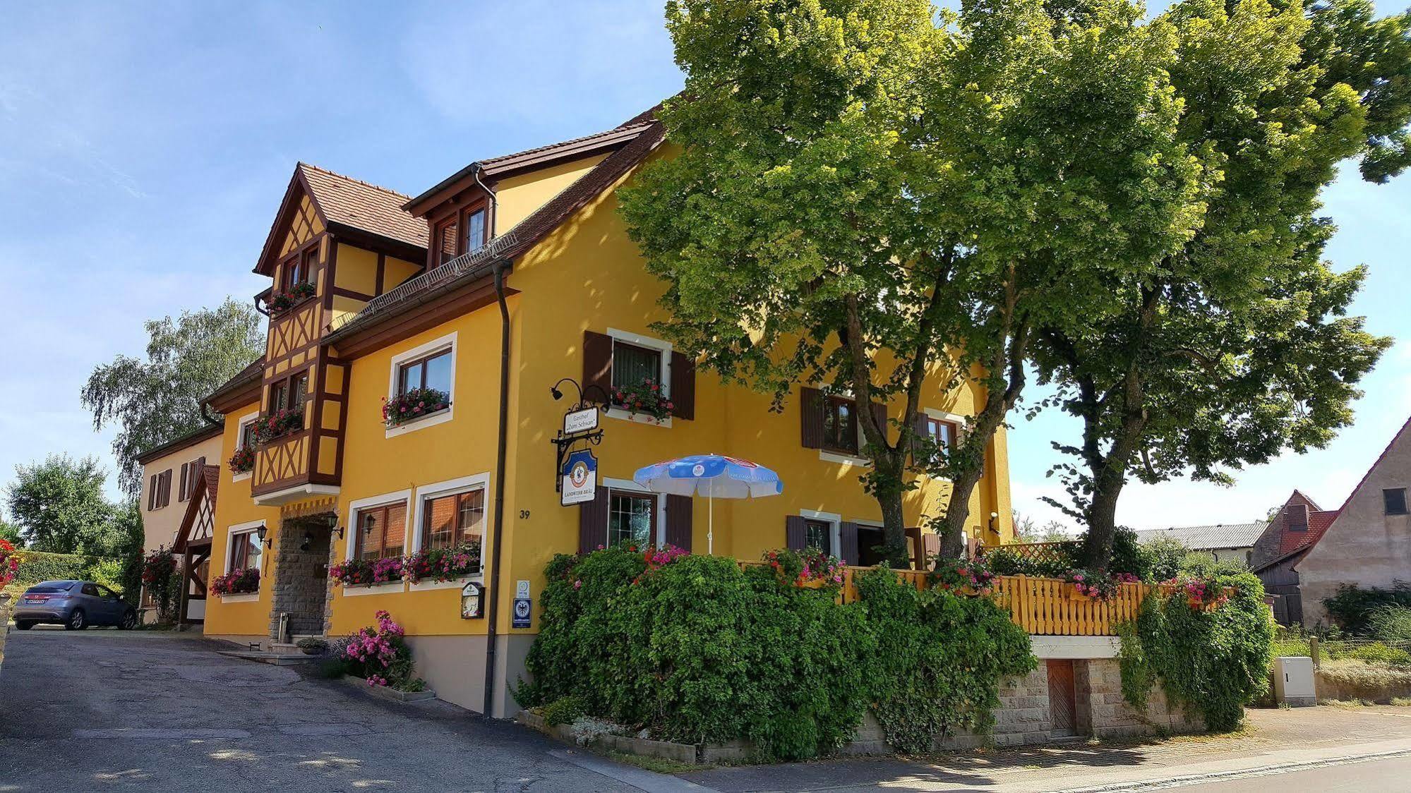 Hotel Gasthof Zum Schwan Steinsfeld Екстериор снимка