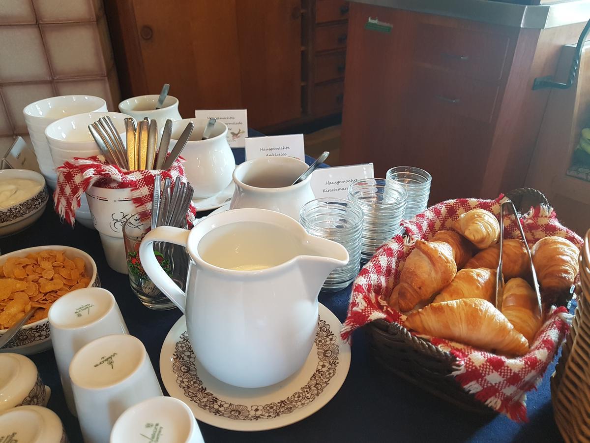 Hotel Gasthof Zum Schwan Steinsfeld Екстериор снимка